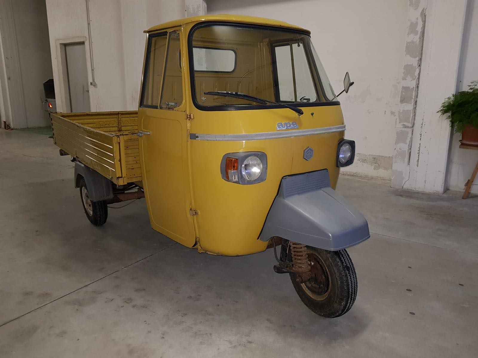 Piaggio Ape USA