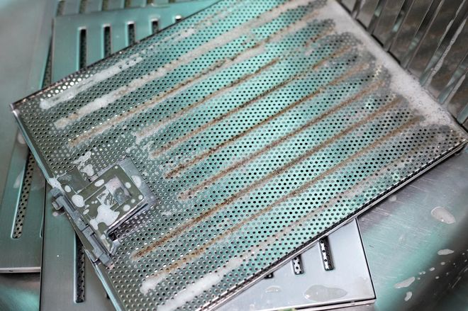 Stainless steel filter cleaning Stainless steel filter cleaning