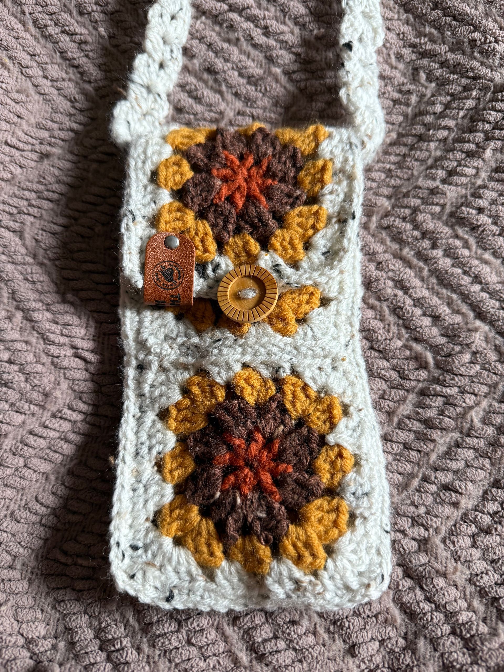 CROSSBODY BAG WHITE FLOWER