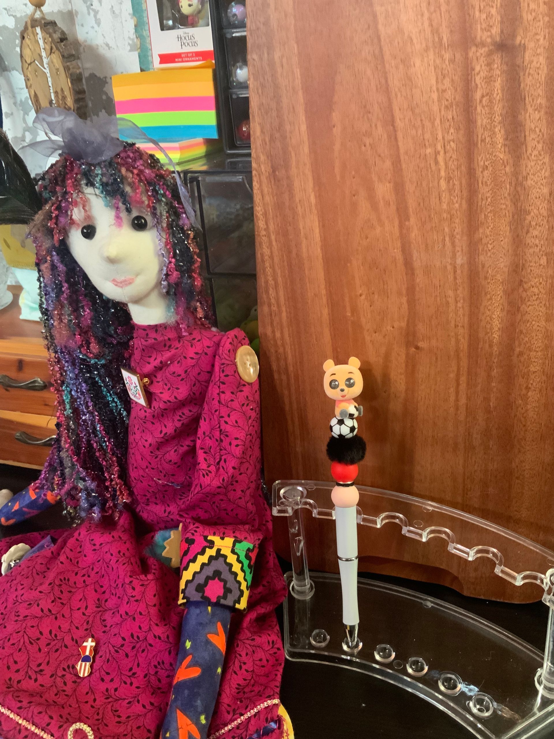 SOCCOR WINNIE BEADED PEN