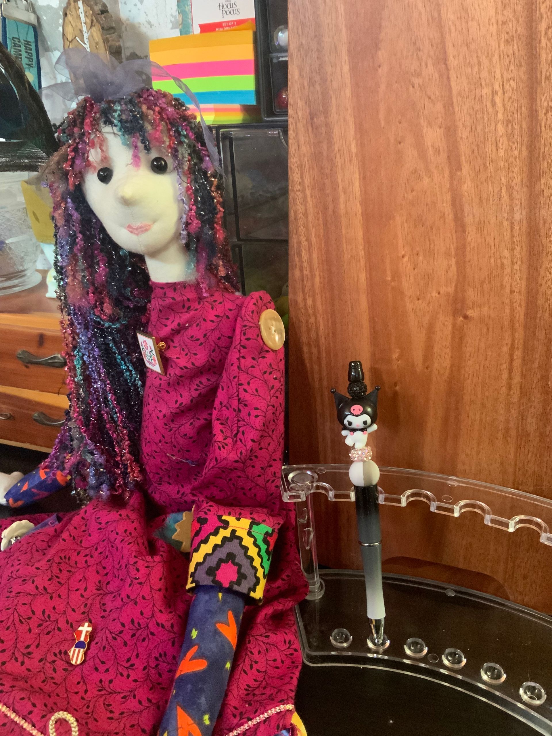 BLACK KUROMI BEADED PEN