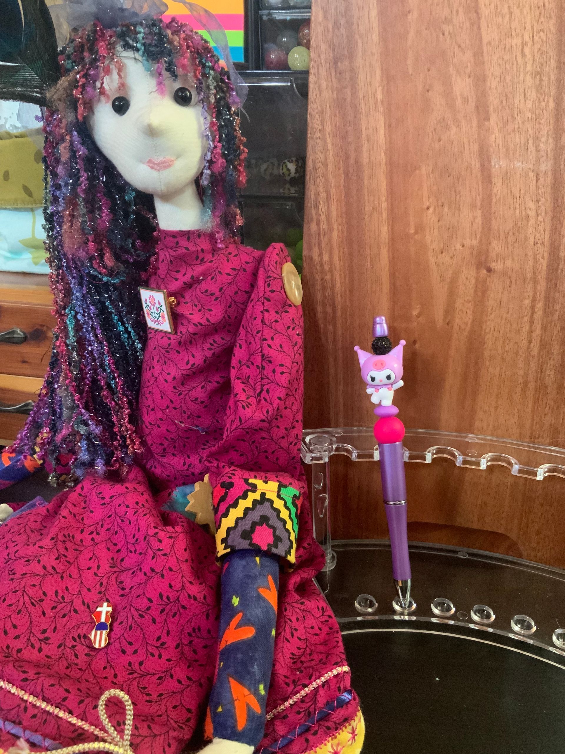 PURPLE KUROMI ON PURPLE BEADED PEN