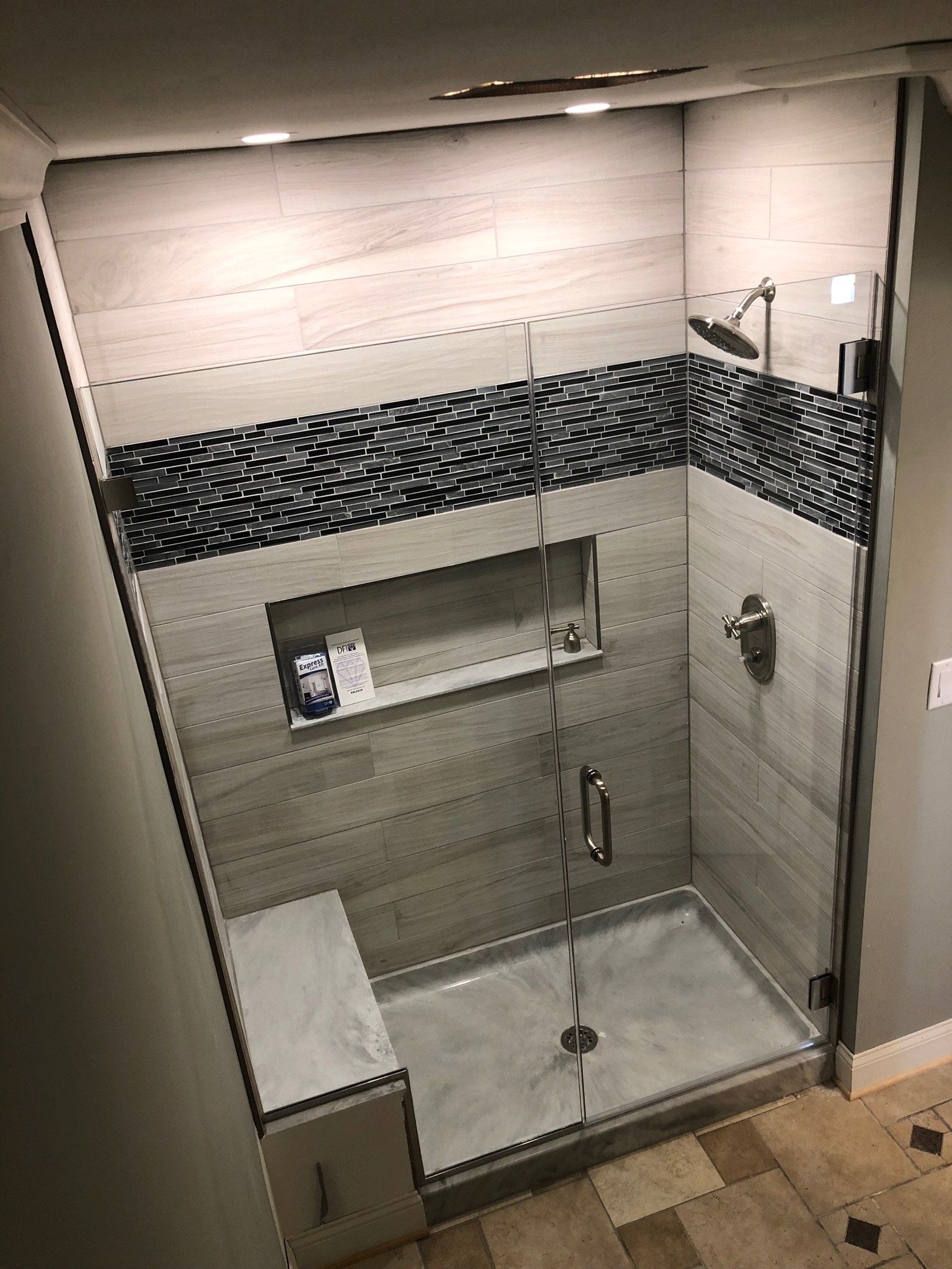 door_panel_glass_black_accents