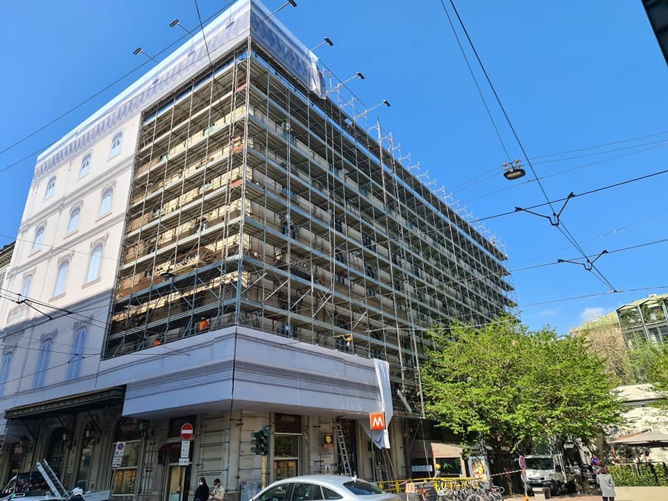 ponteggi su palazzo storico