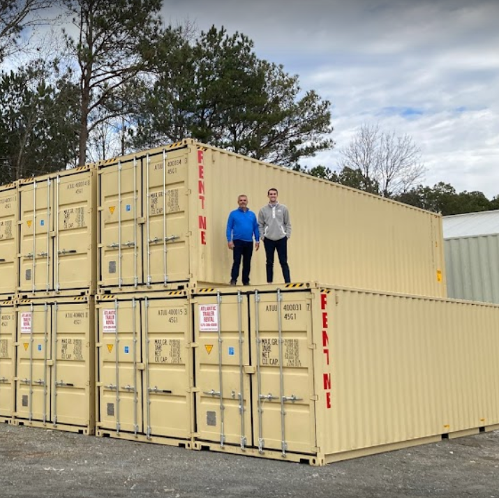 Why Storage Containers Are Important in Construction Sites