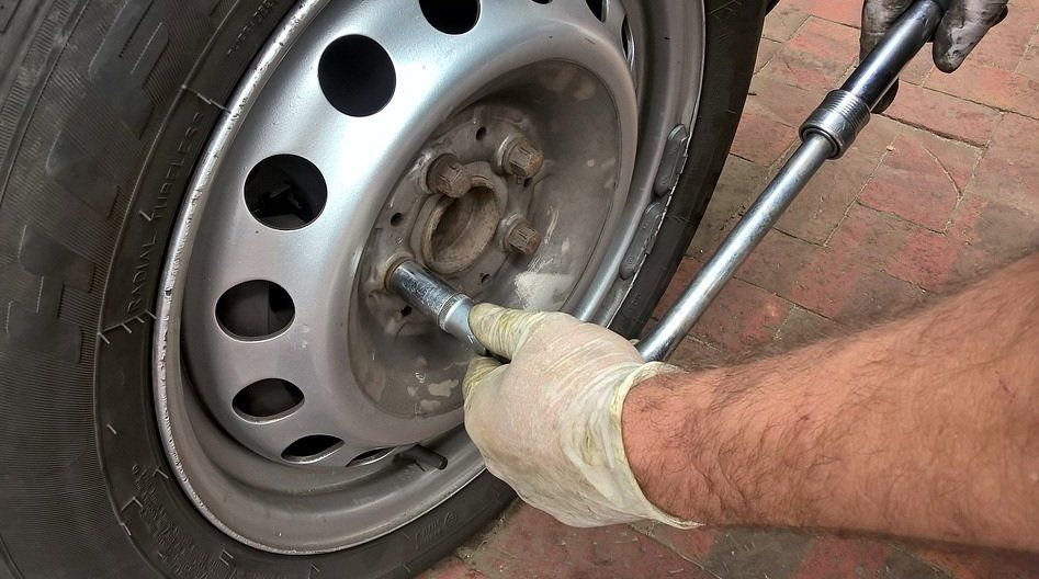 flat tire repair service in Scarborough Ontario