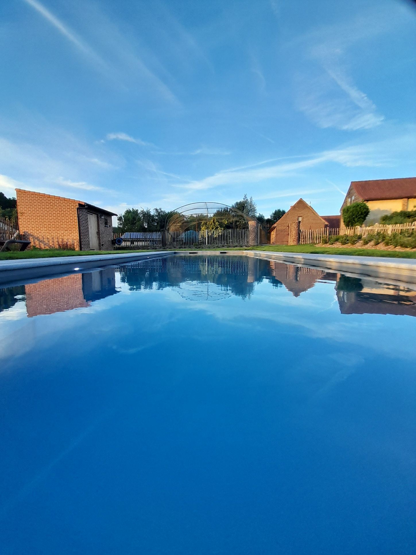 grote vakantiewoning met verwarmd zwembad, groot vakantiehuis met verwarmd zwembad