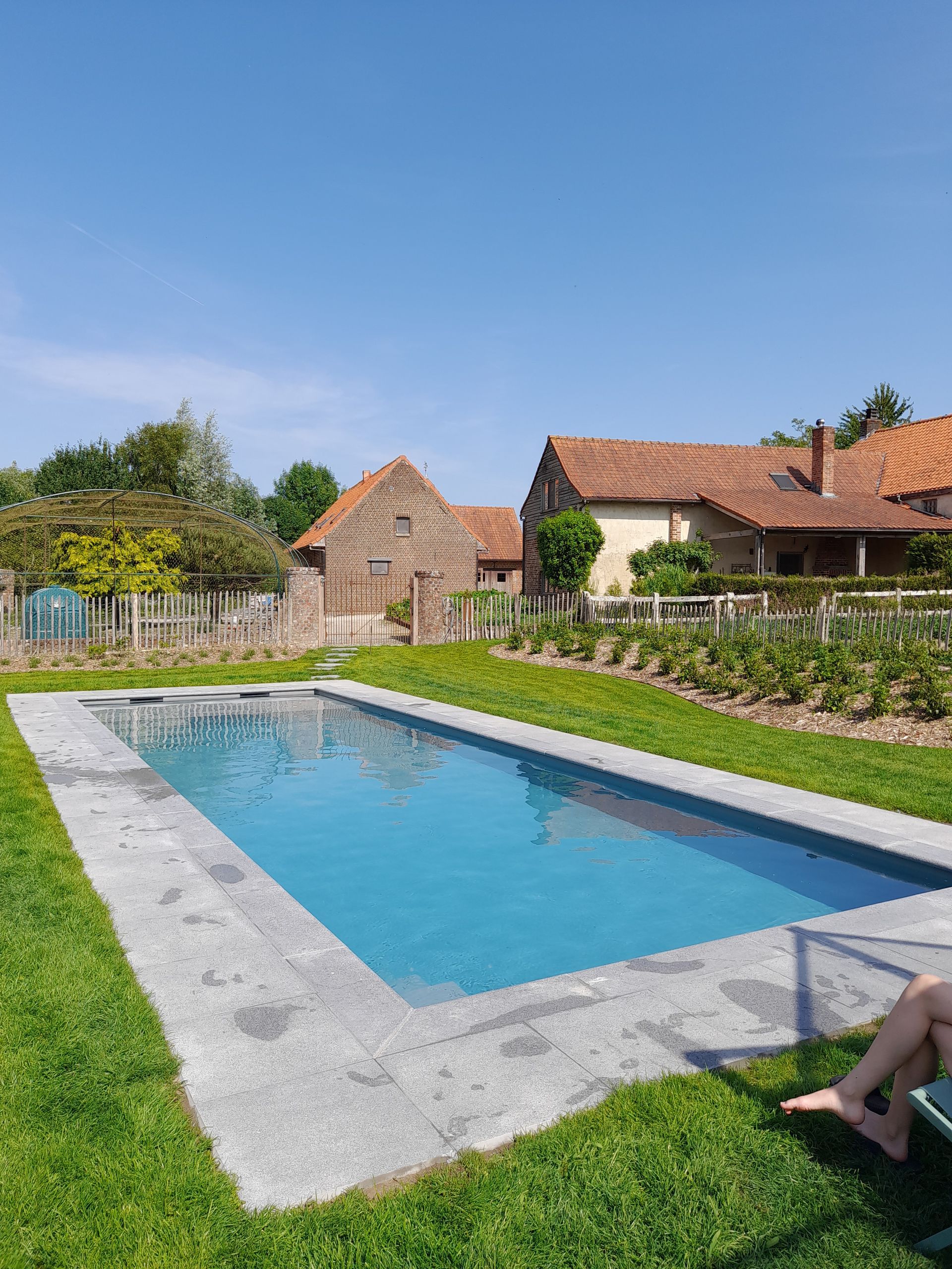 grote vakantiewoning met verwarmd zwembad, groot vakantiehuis met verwarmd zwembad