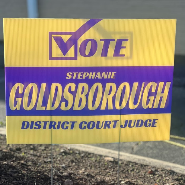 Outdoor signage for dentist