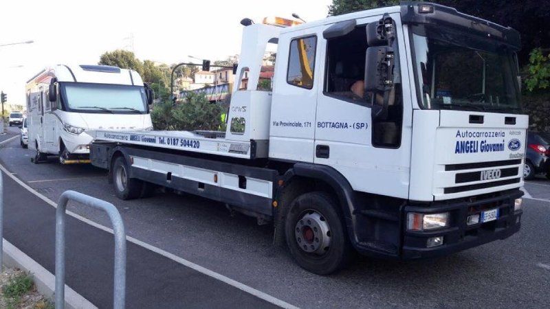 mezzo pesante da soccorrere