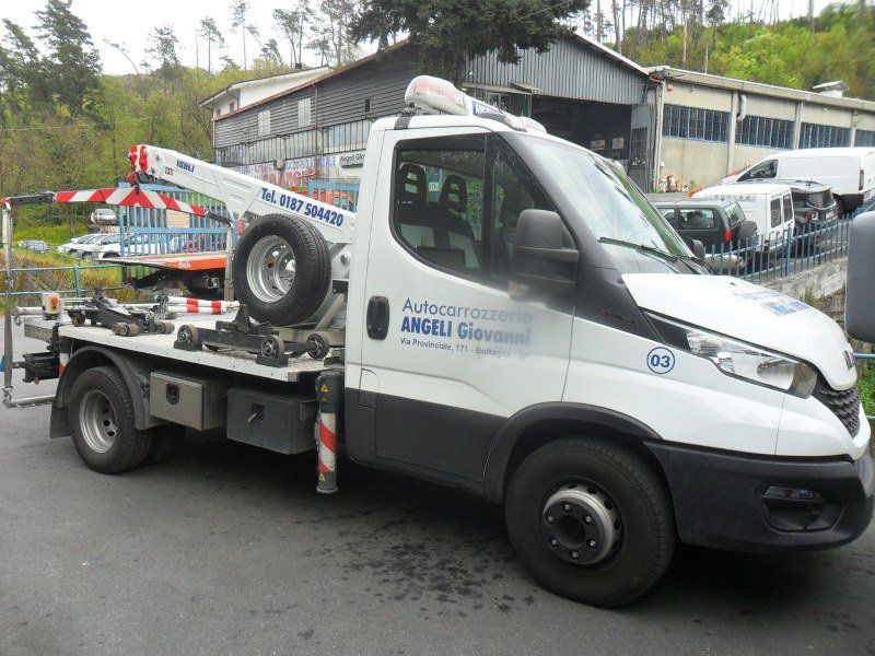 mezzo per soccorso stradale