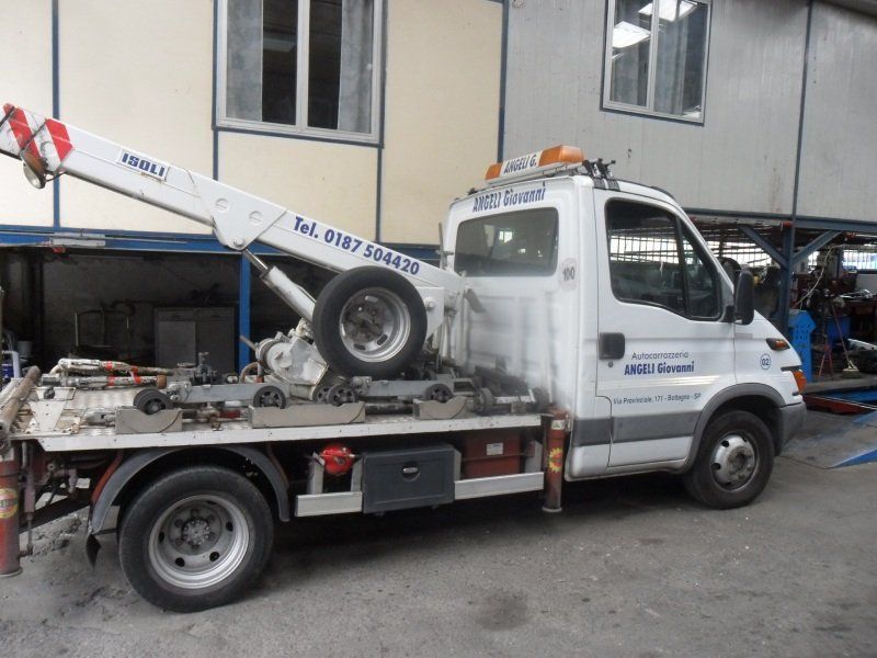 carro attrezzi per soccorso