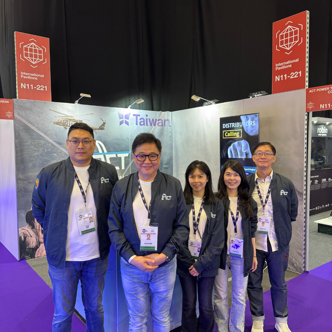 Live Photo from the DSEI Booth