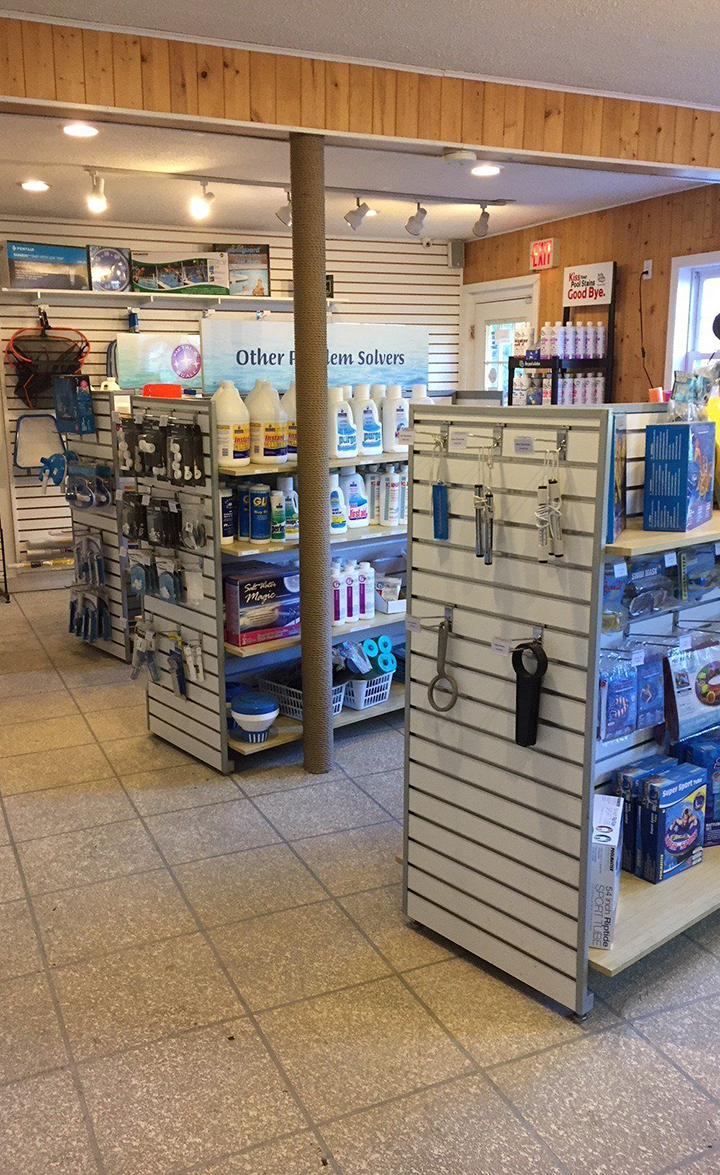 Distinctive Swimming Pools Inc