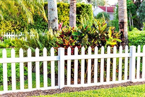 wooden wood architecture picket fence