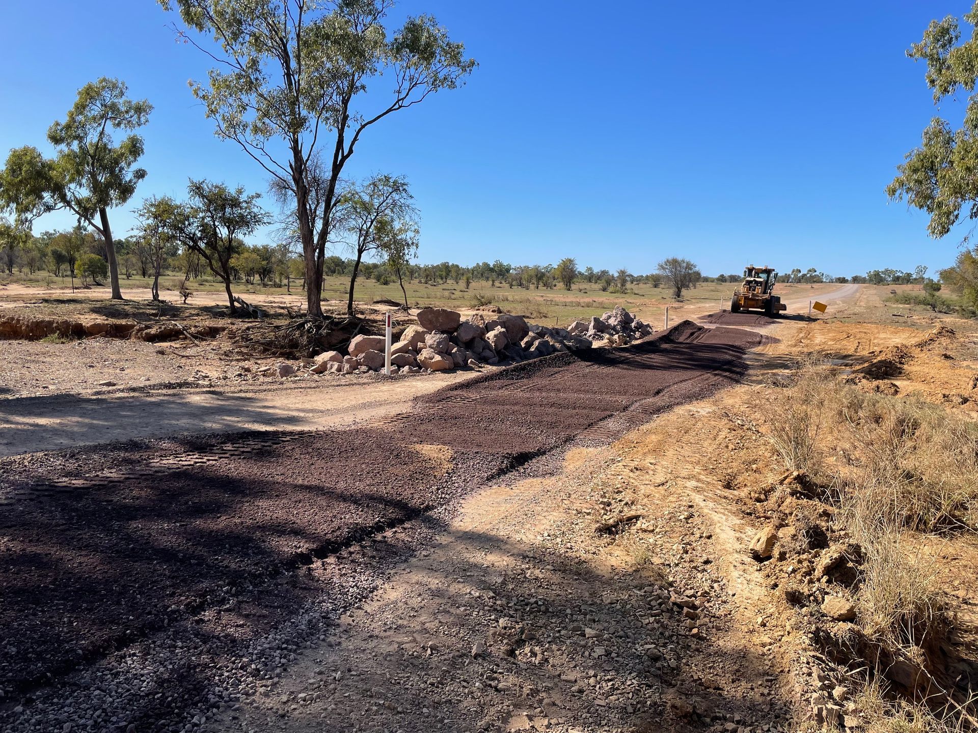 Unseal Road Refurbishment