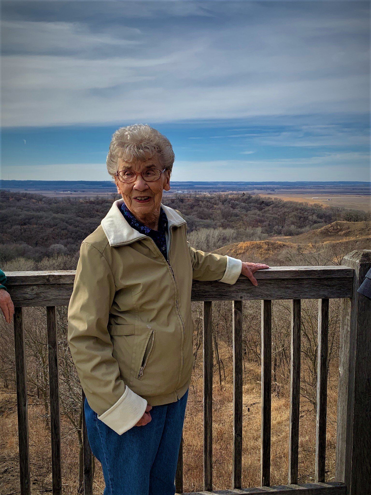 woman enjoying a spectacular nature view in Council Bluffs, IA - Harmony Court