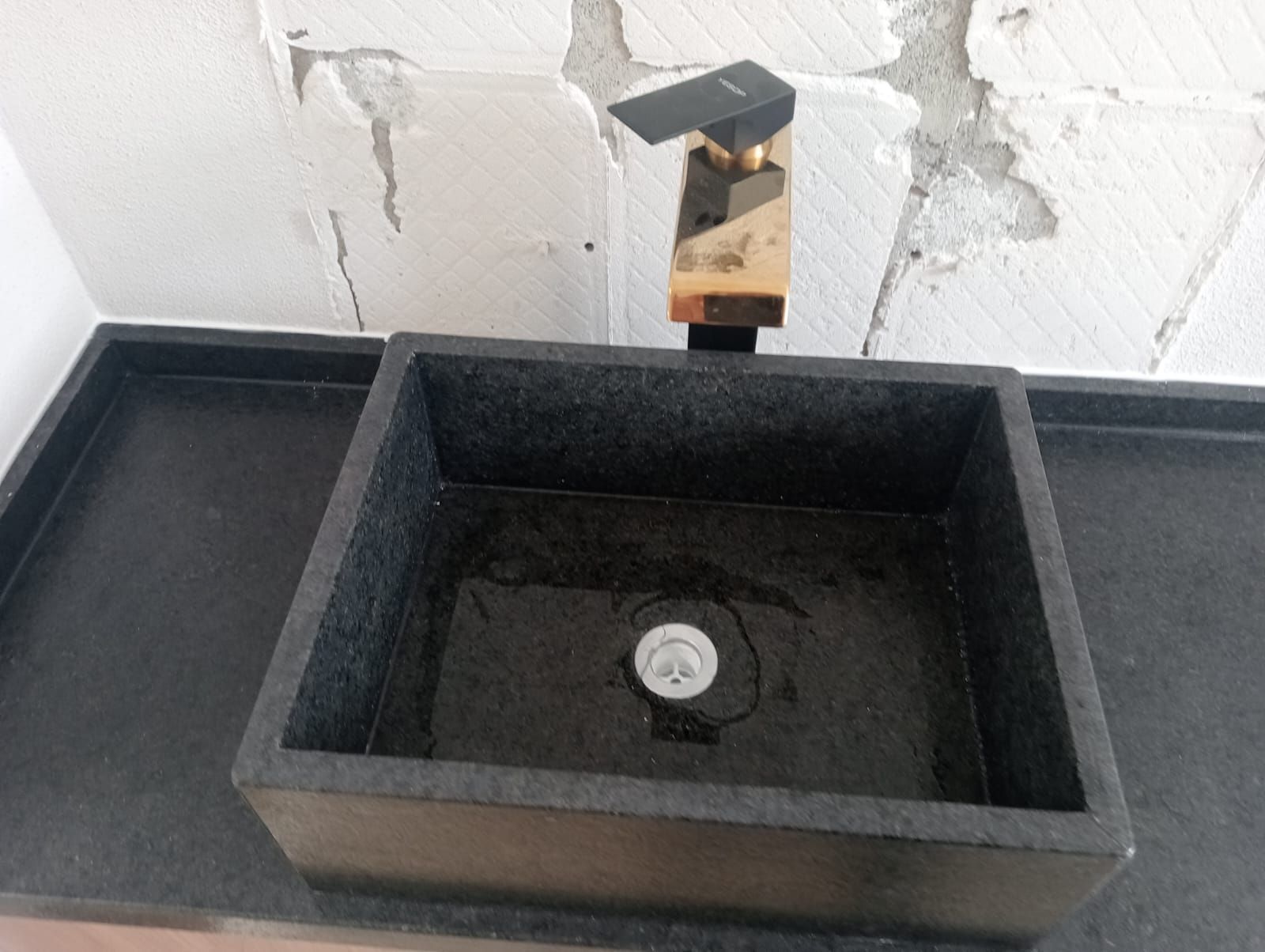 MONARCA COCINAS Y CLÓSETS