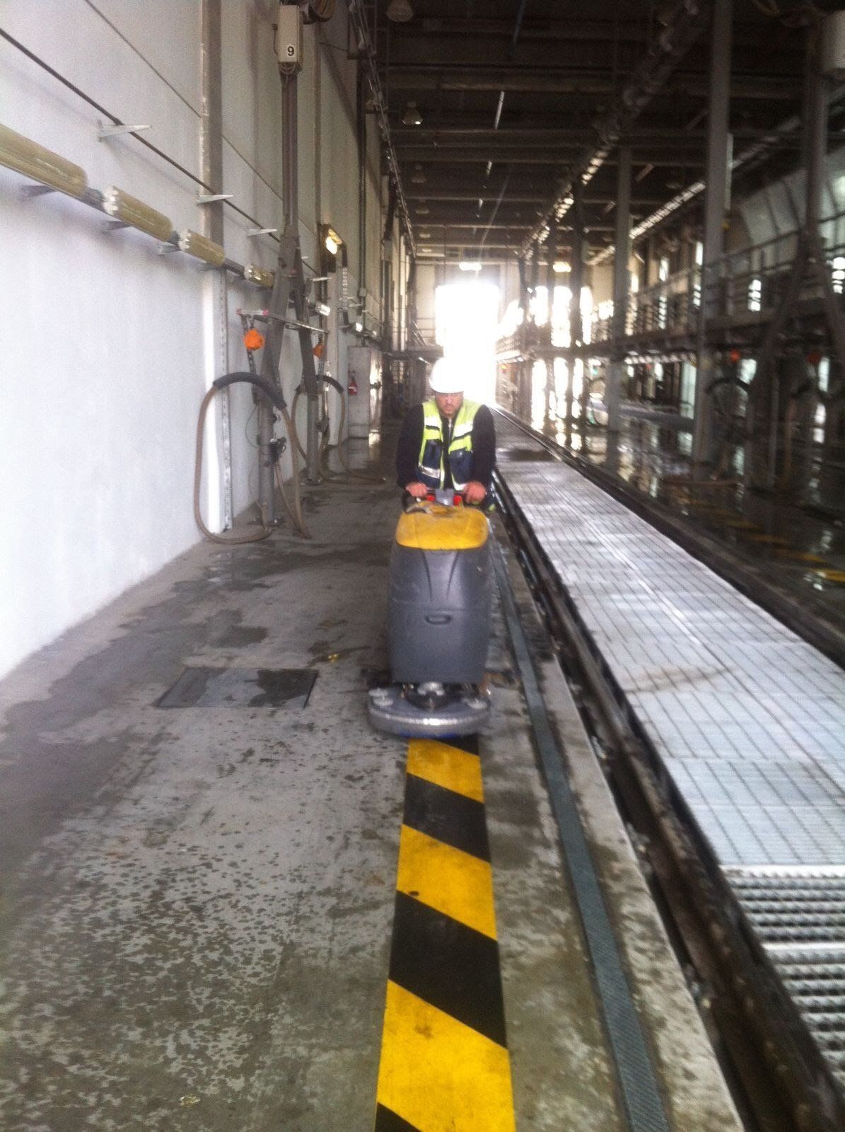 עבודות בובקט