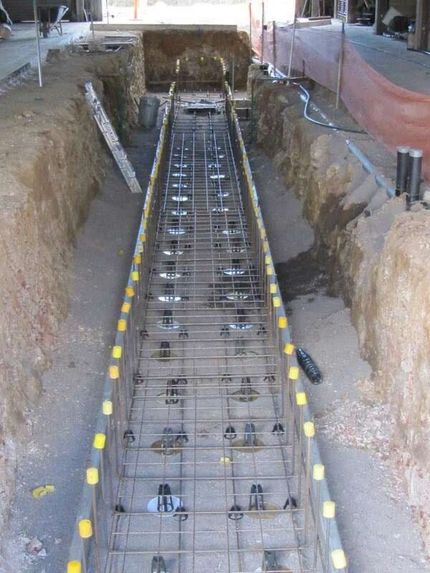 Truck pit at local transport company — Concreter in Goomboorian, QLD