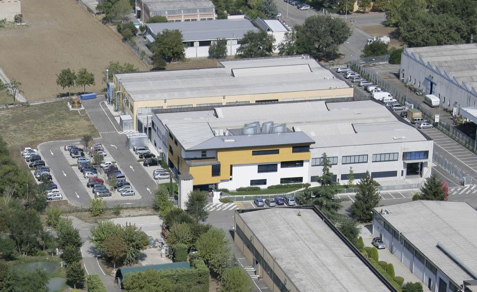 sede commerciale di nuova costruzione