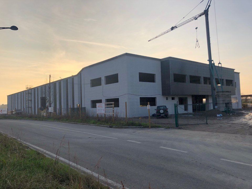 capannone industriale