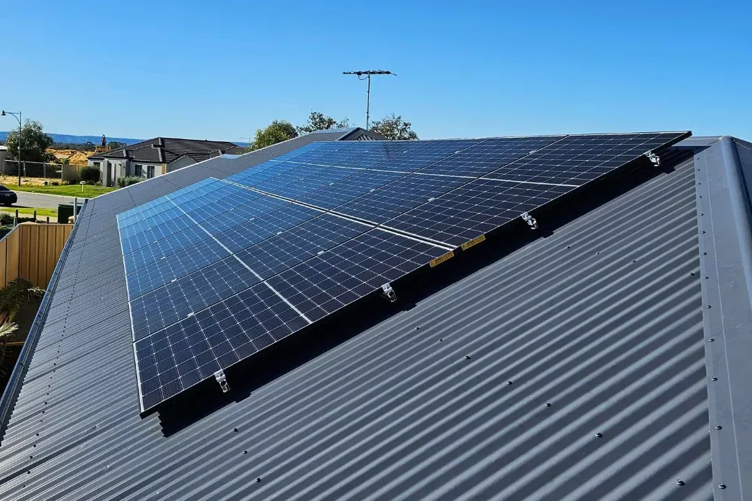 Solar Middle Ridge