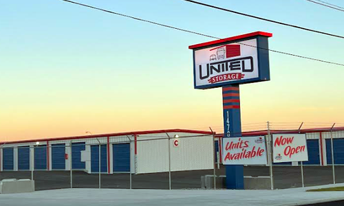 United Storage facility sign and facility