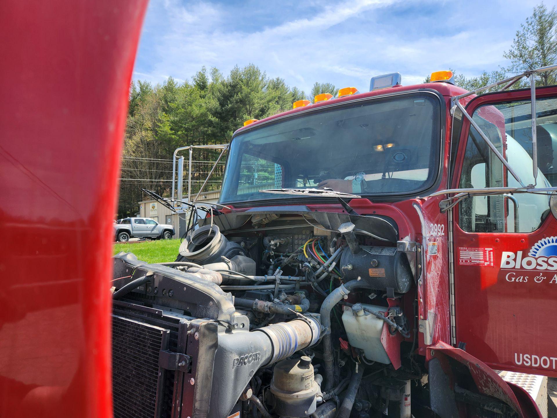 Mobile auto glass service areas near Mountain City, TN
