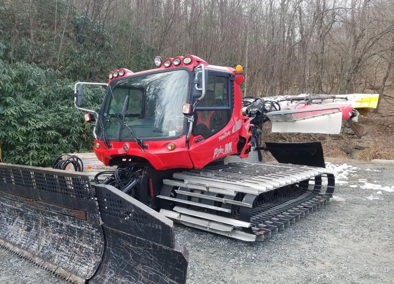 Heavy equipment glass repair in Mountain City, TN