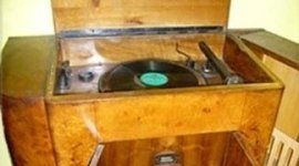 Mobile radio giradischi decò