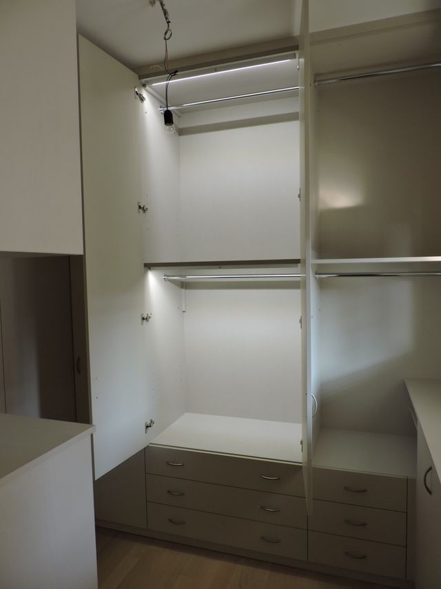 arredi in legno su misura 012