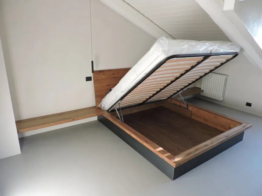 Arredi artigianali in legno