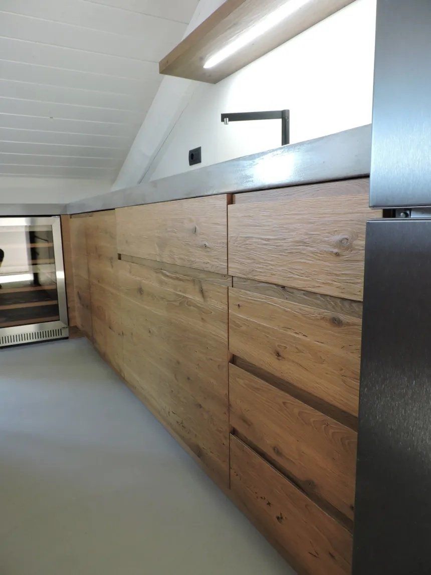 Arredi artigianali in legno