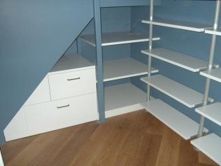 Arredi artigianali in legno