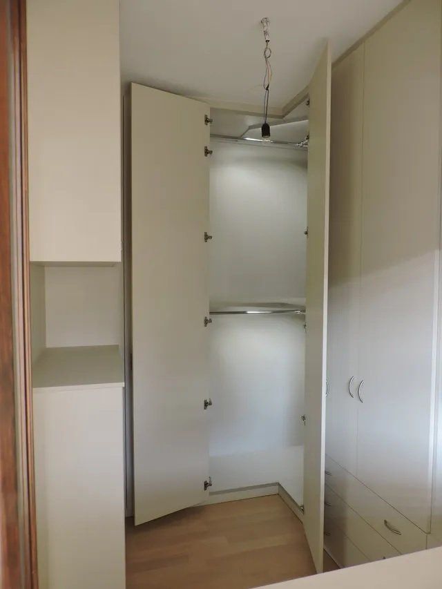 Arredi artigianali in legno