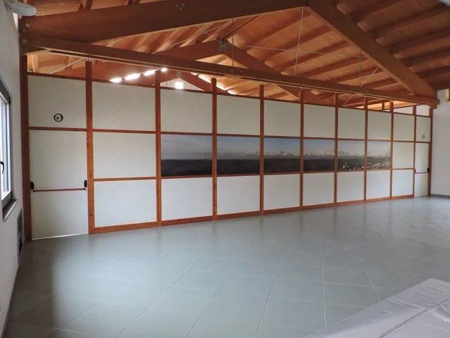 Arredi artigianali in legno