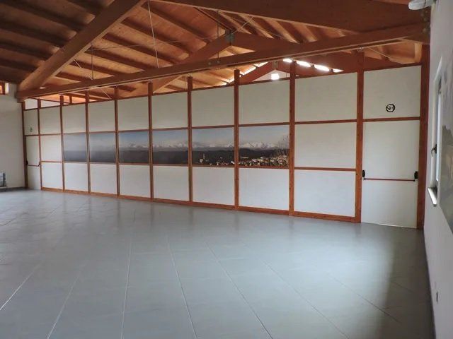 Arredi artigianali in legno