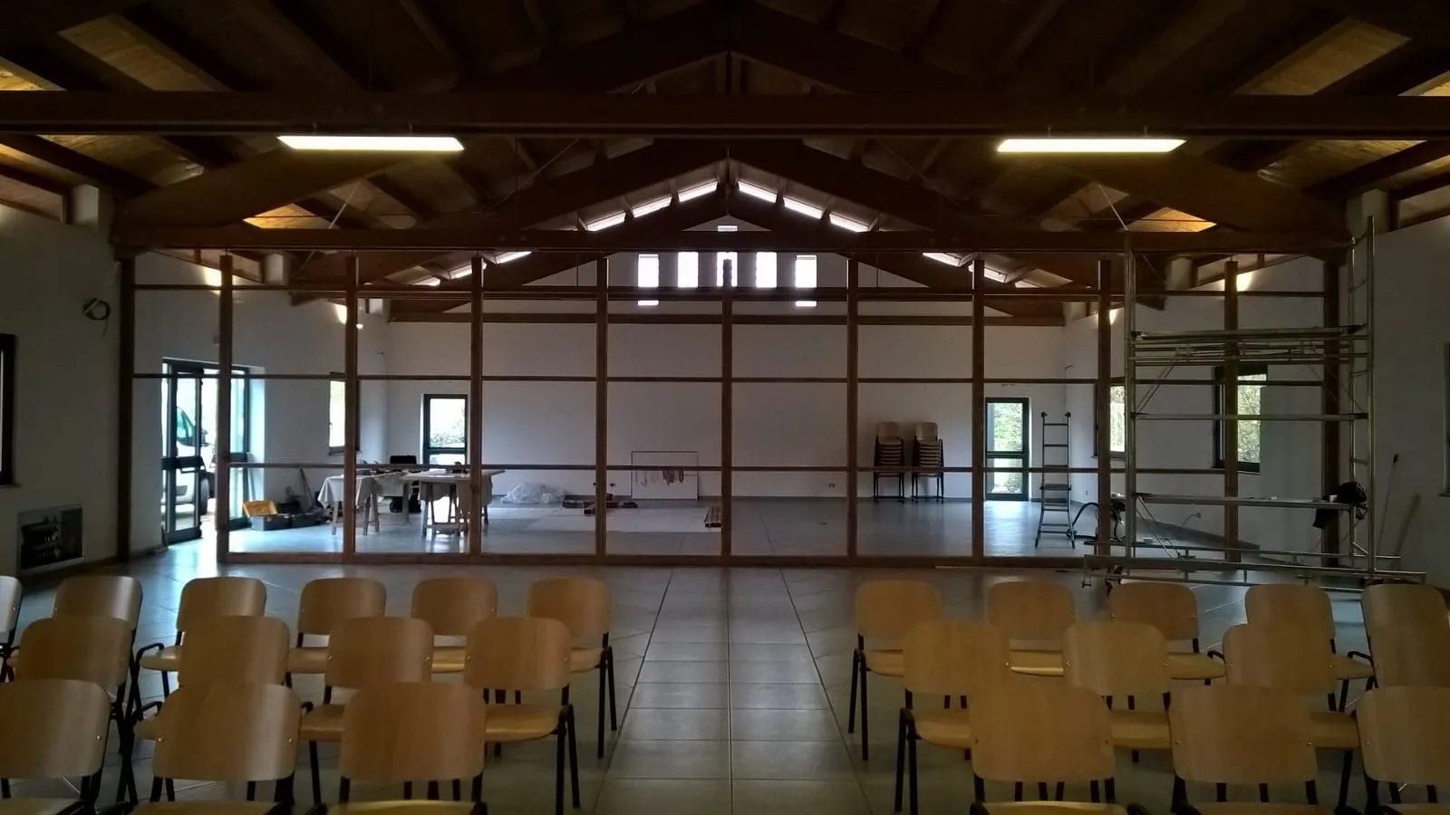 Arredi artigianali in legno