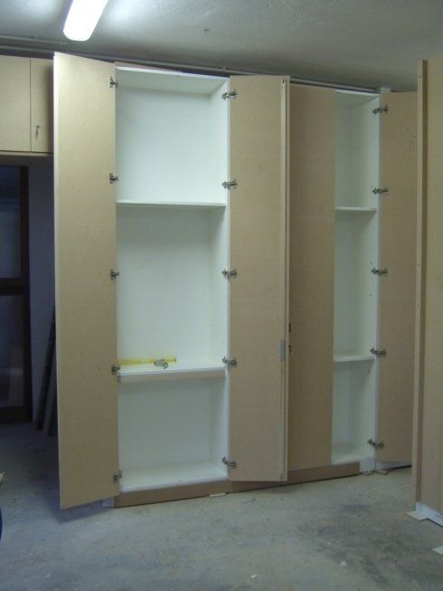 Arredi artigianali in legno