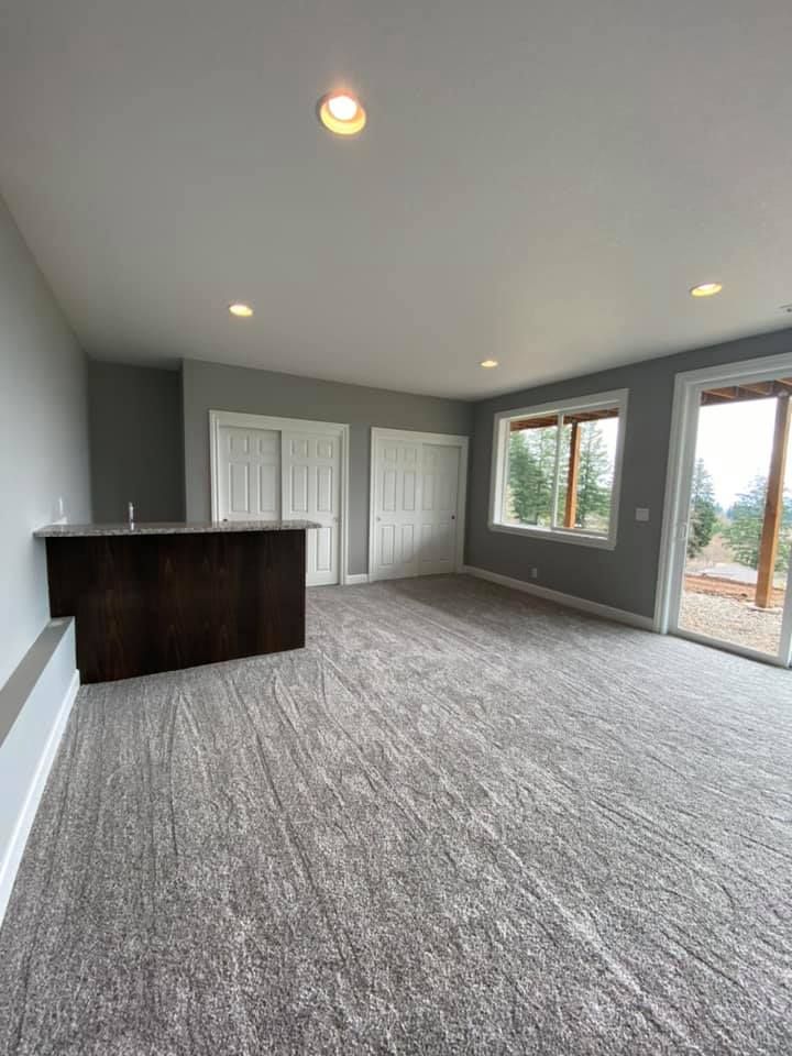 There is a bar in the middle of the room.