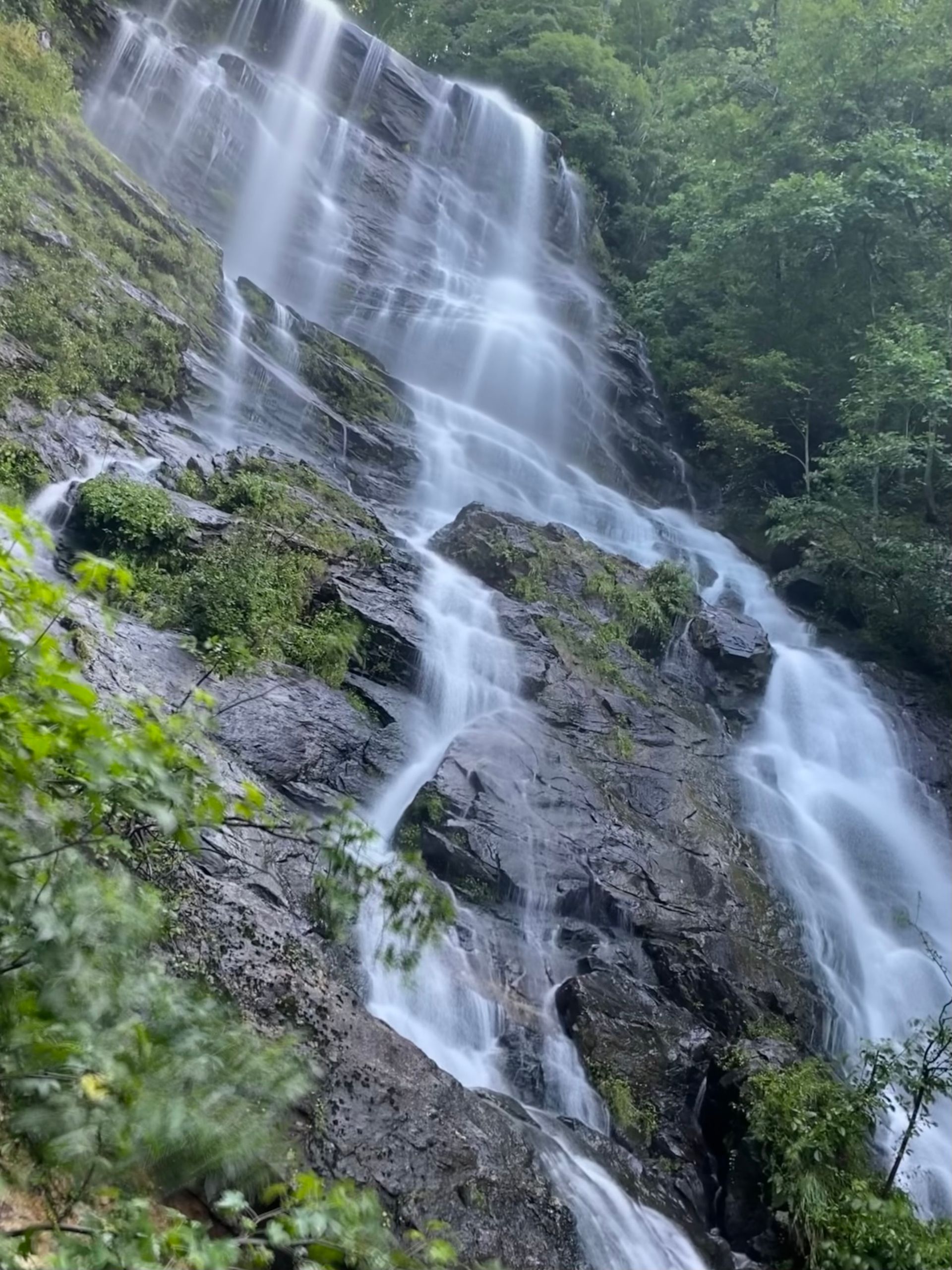North Georgia Water falls and beautiful Hiking Trails
