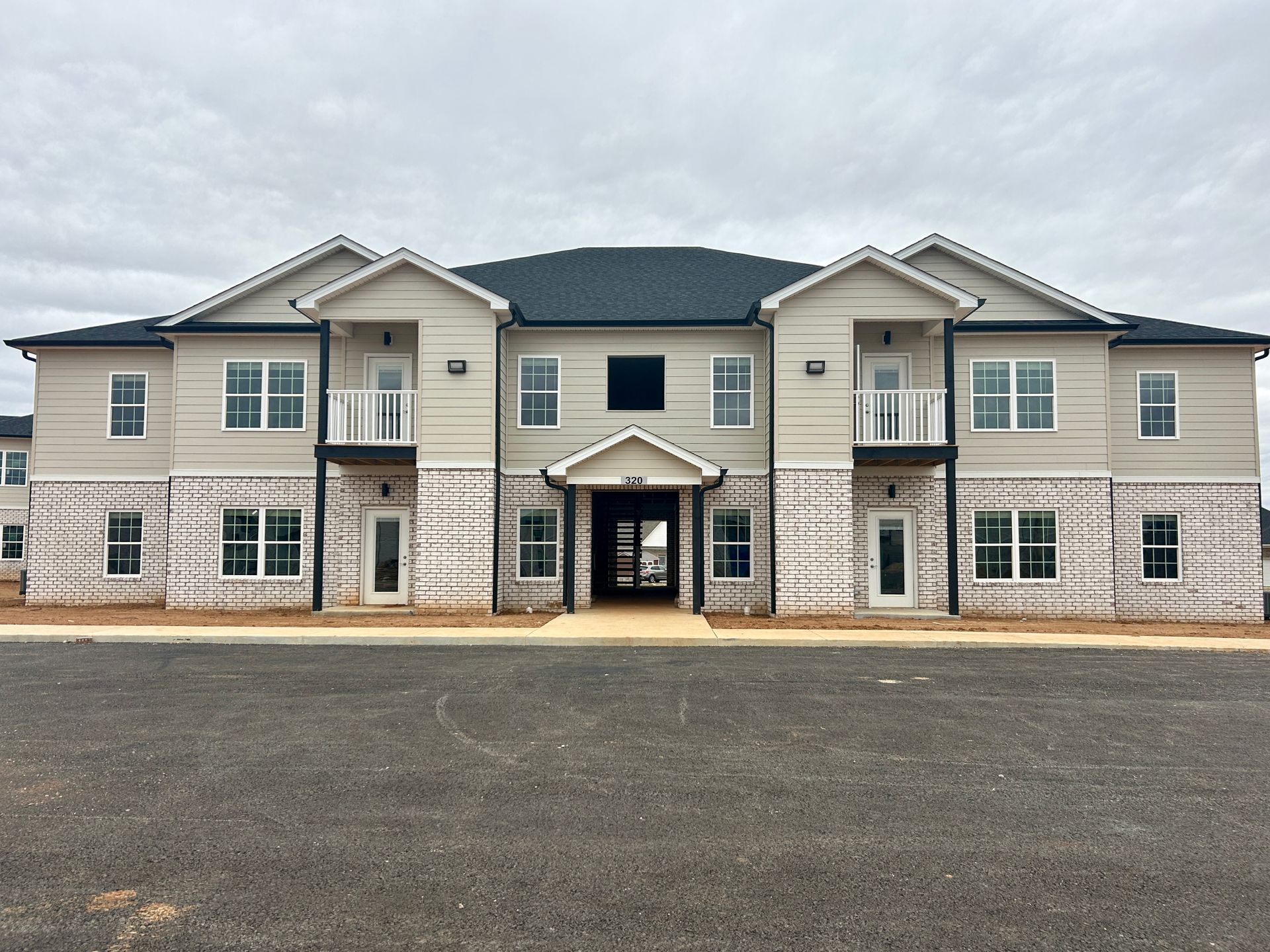 Hillview Mills Boulevard