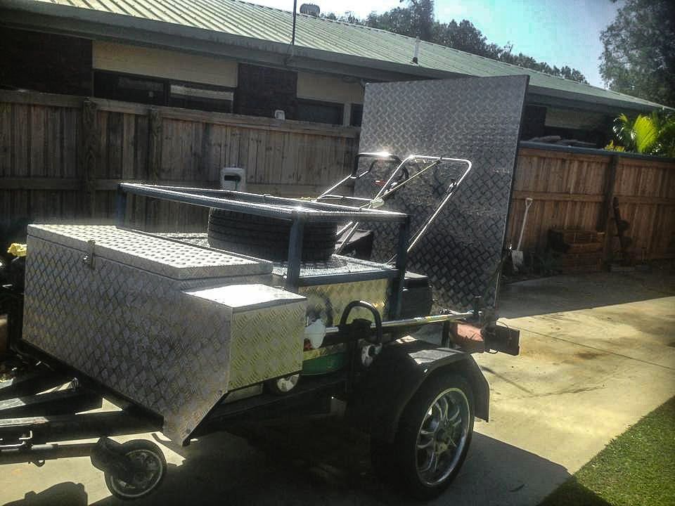 Steel Truck — MJP Mini Diggers in Andergrove, QLD