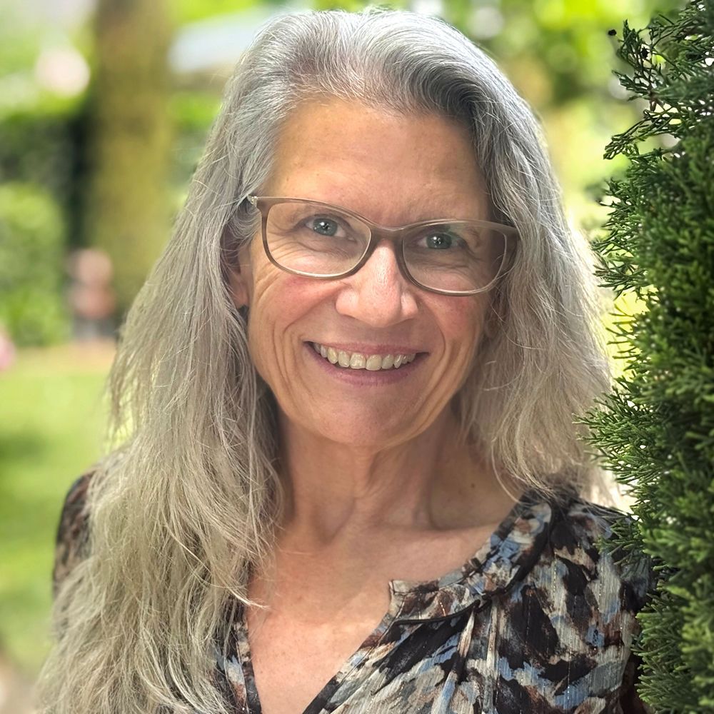 Amy Buegeleisen, Redwood Tax Service