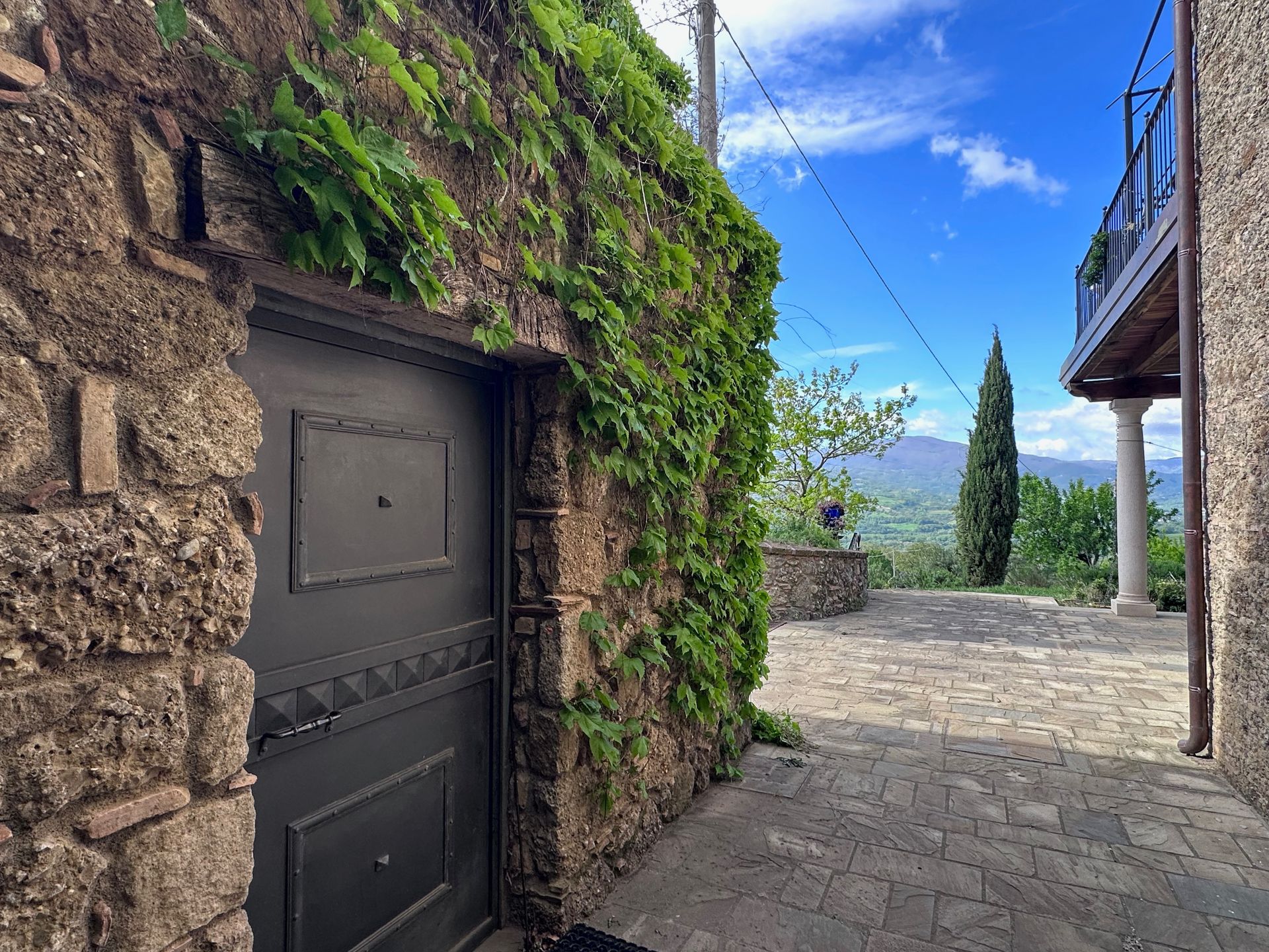 L'esterno della Tenuta Capriccio