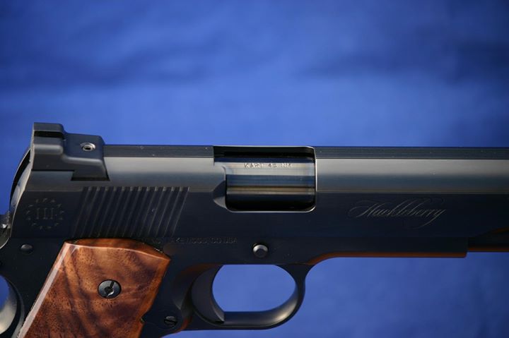 1911 custom pistol