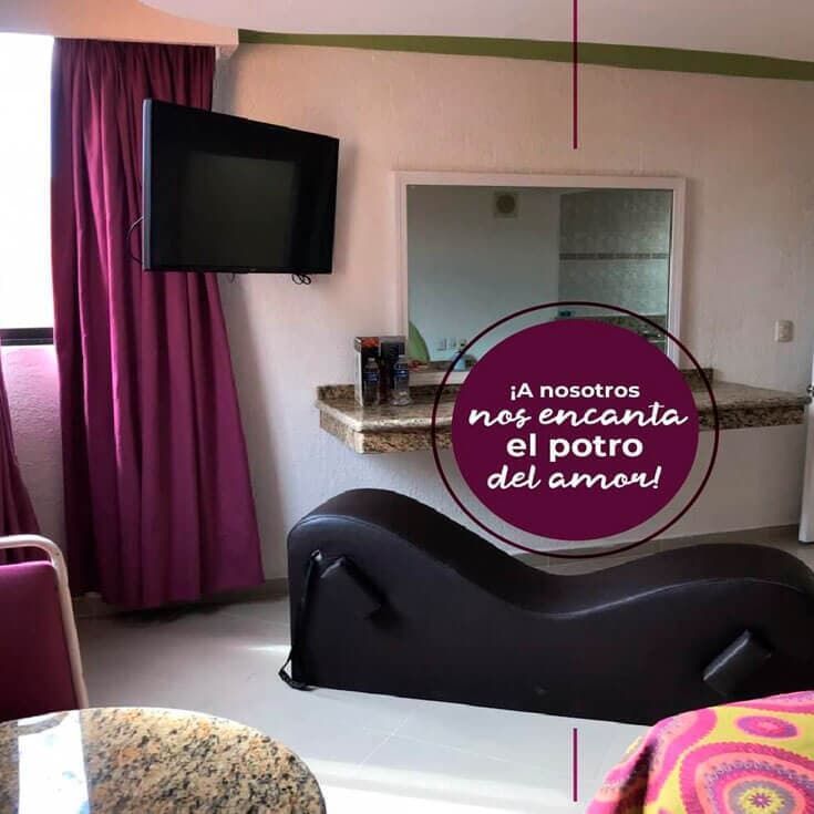 AUTO HOTEL LOS DELFINES - POTRO DEL AMOR