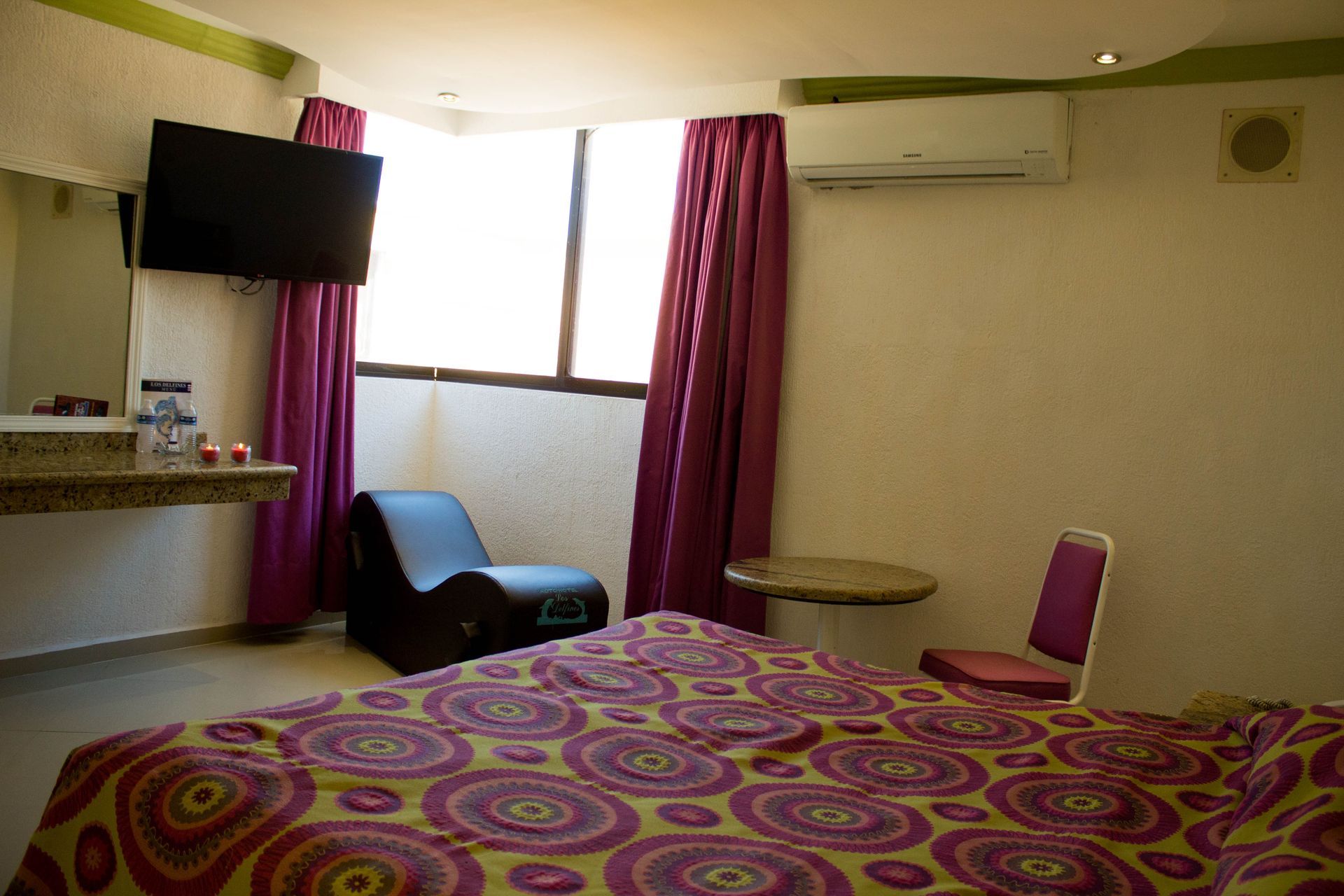 AUTO HOTEL LOS DELFINES  - HABITACIONES