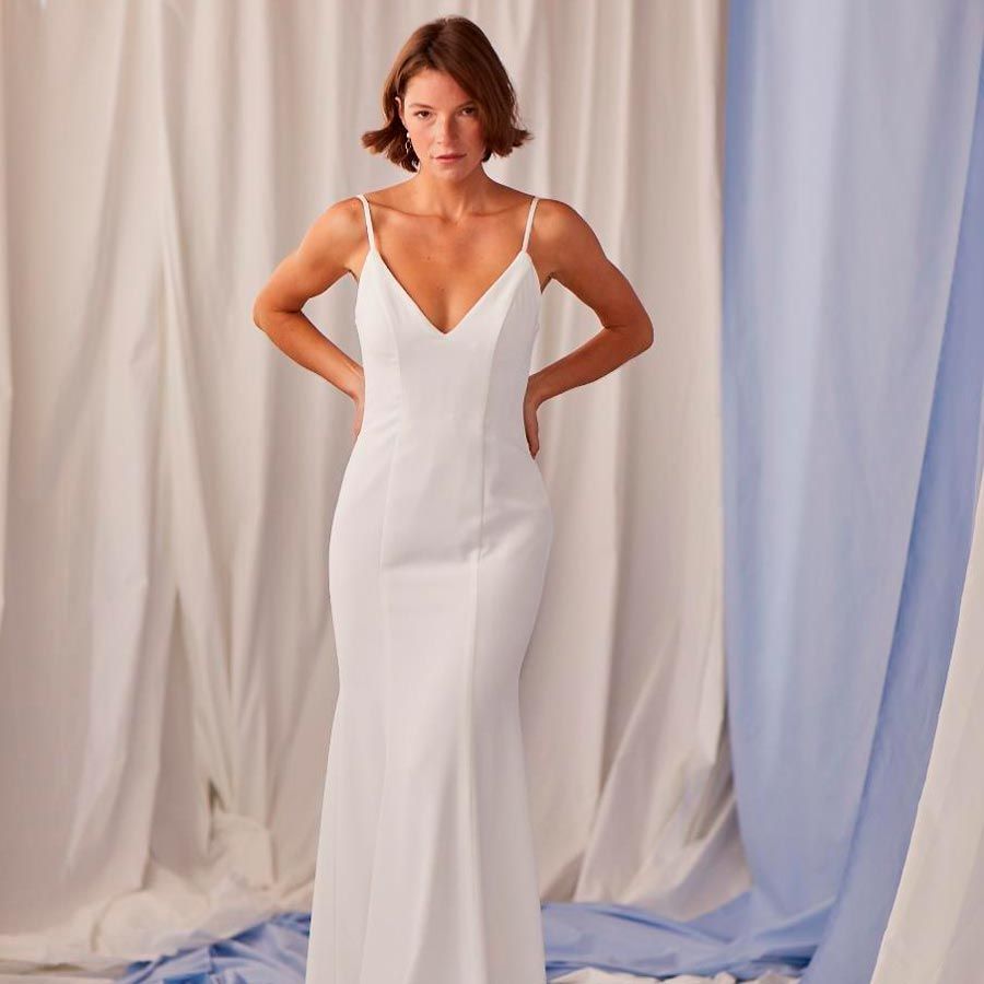 Posy of Threads_Hera Couture Minimalista-Gowns_Sand Lily Contemporary